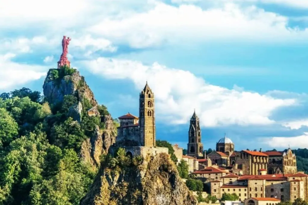 Apartment Appartement Renove-Equipe En Centre-Ville Le Puy-en-Velay France